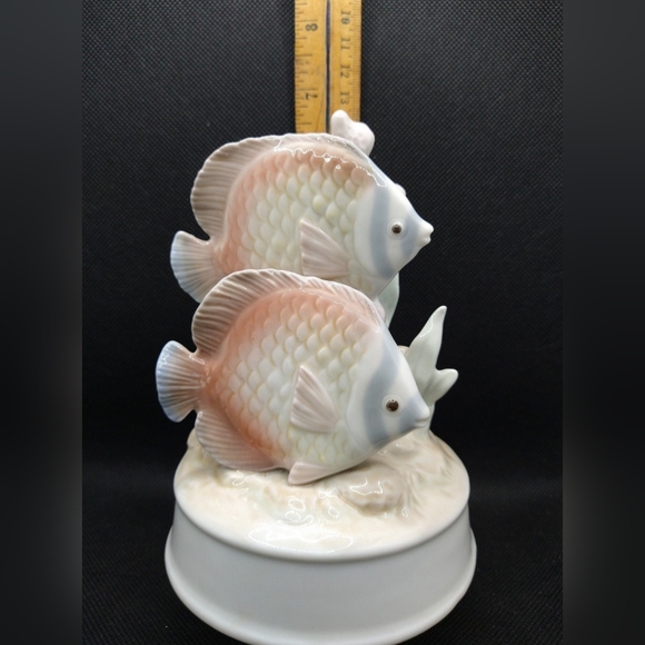 George Good Tropical Fish Music Box - Love Story - Picture 6 of 10